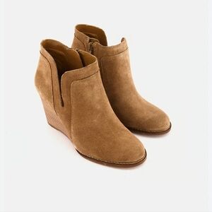 Lucky Brand Yabba Stacked Wedge Ankle Booties